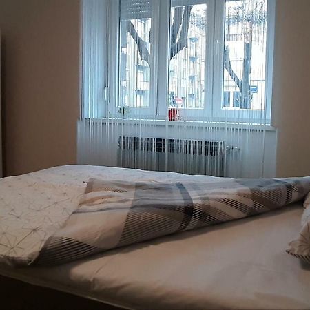 ザグレブApartman Pozegアパートメント エクステリア 写真